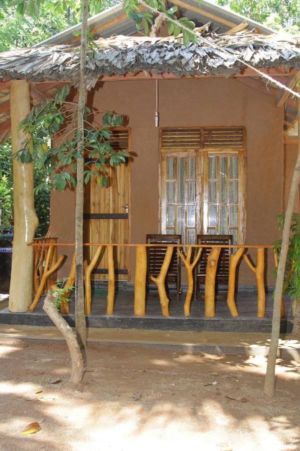Green Park Safari House & Eco Tree House Udawalawe Kültér fotó