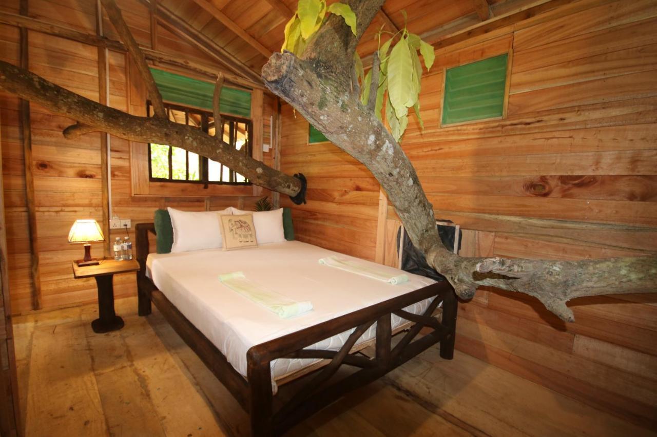 Green Park Safari House & Eco Tree House Udawalawe Kültér fotó